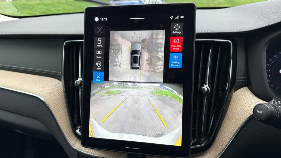 Used Volvo XC60 2025 for sale - 78140369: Photo 17