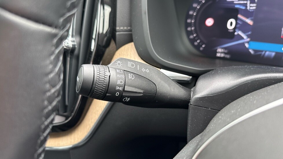 Used Volvo XC60 2025 for sale - 78140369: Photo 18