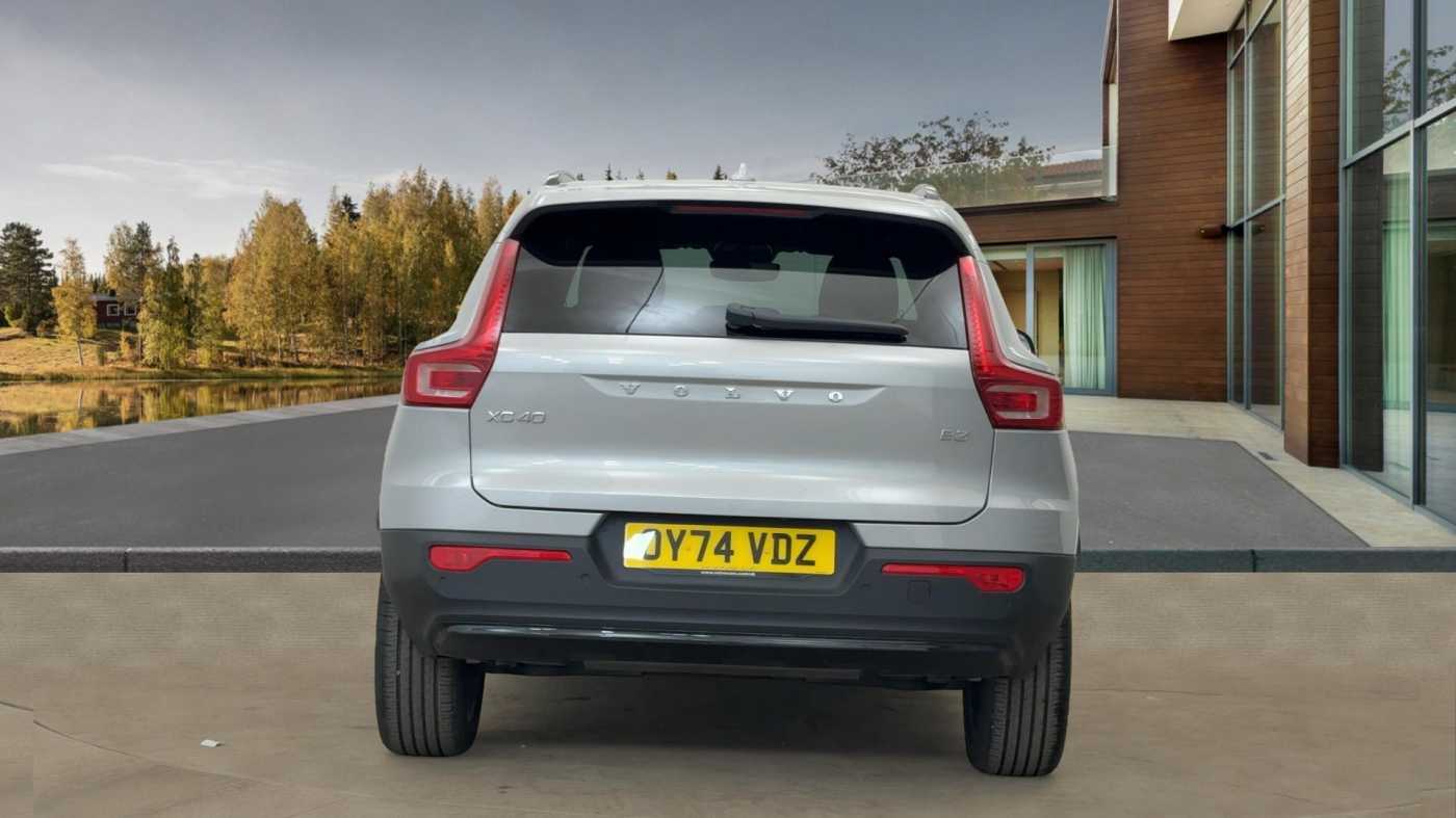 Used Volvo XC40 2024 for sale - 77045628: Photo 4