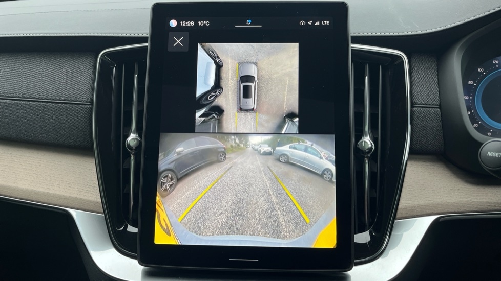 Used Volvo XC90 2025 for sale - 77901508: Photo 18