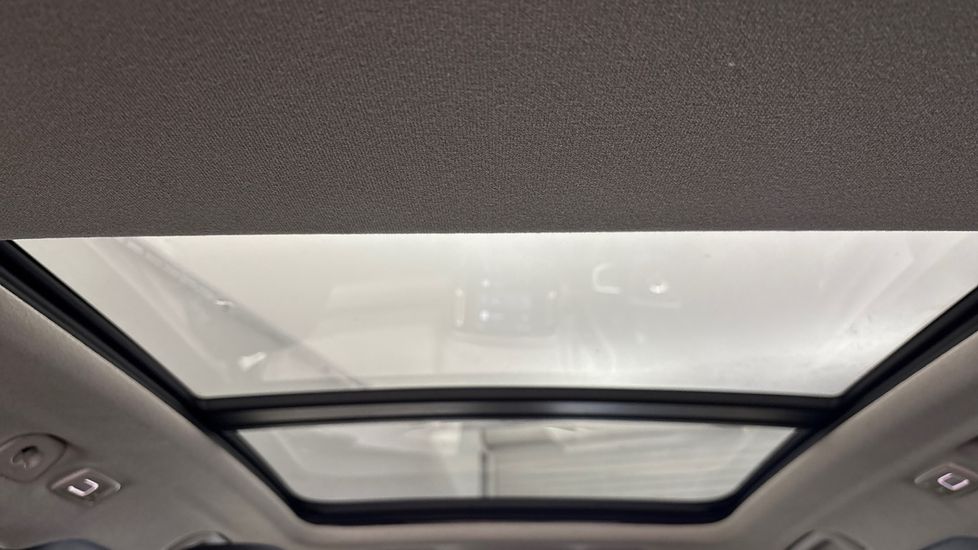 Used Volvo XC40 2025 for sale - 77901503: Photo 11