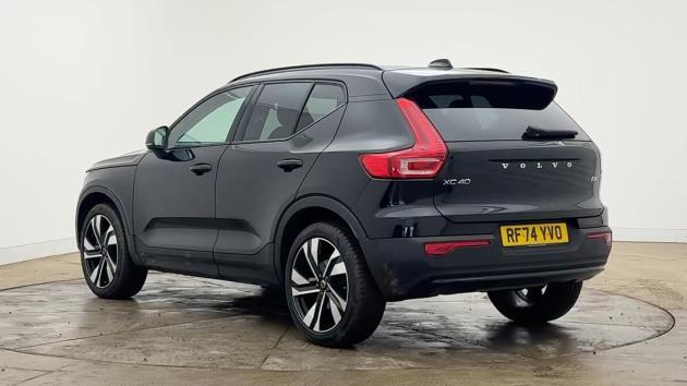 Used Volvo XC40 2025 for sale - 77901503: Photo 2