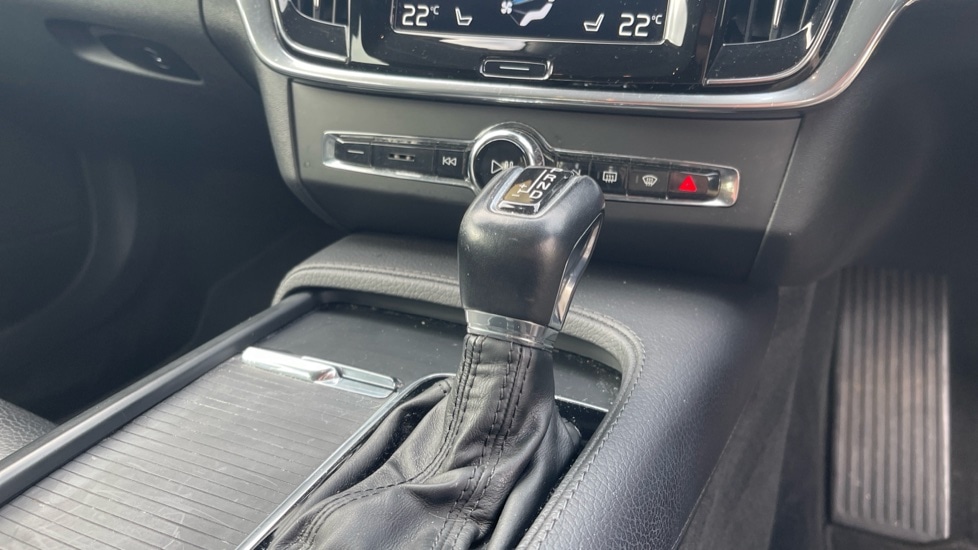 Used Volvo V90 2019 for sale - 77789598: Photo 14