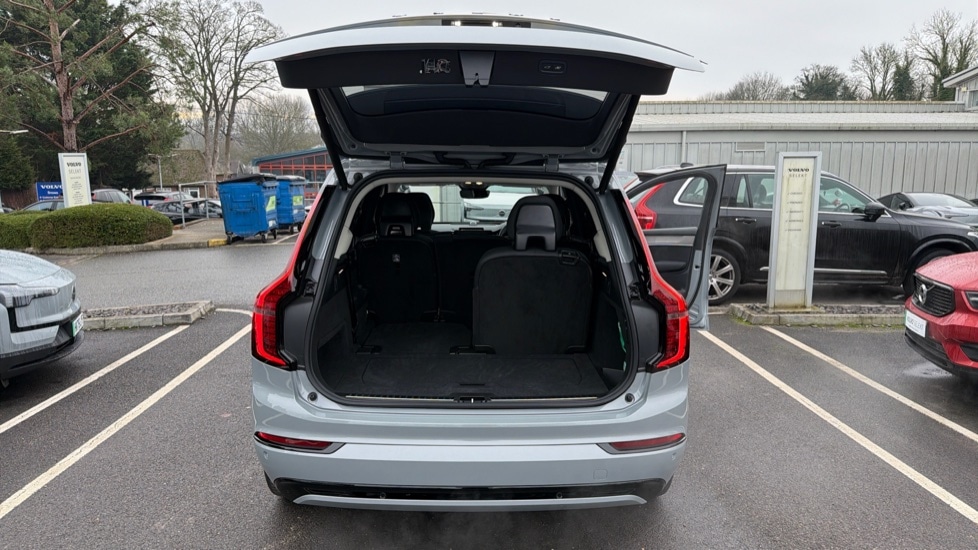 Used Volvo XC90 2025 for sale - 77073293: Photo 13