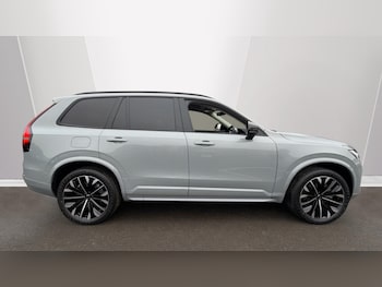 Used Volvo XC90 2025 for sale - 77073293: Photo