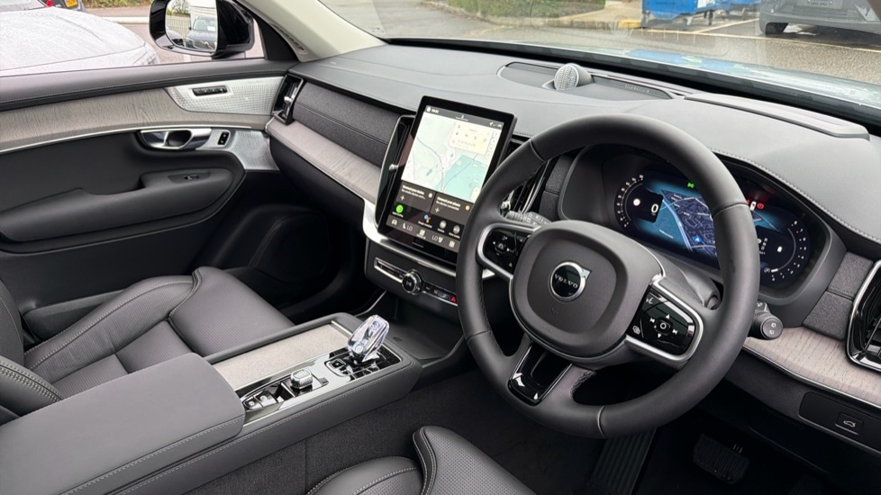 Used Volvo XC90 2025 for sale - 77073293: Photo 4