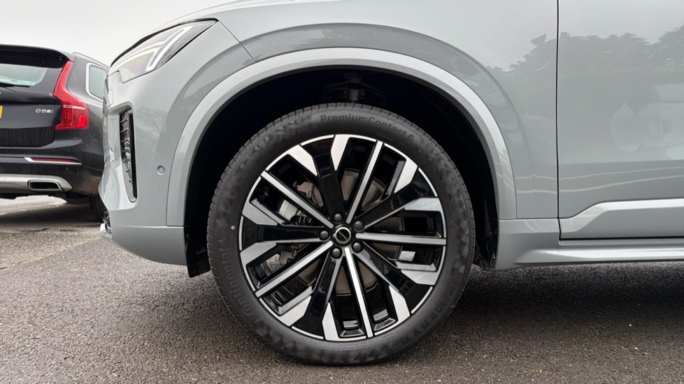 Used Volvo XC90 2025 for sale - 77073293: Photo 9