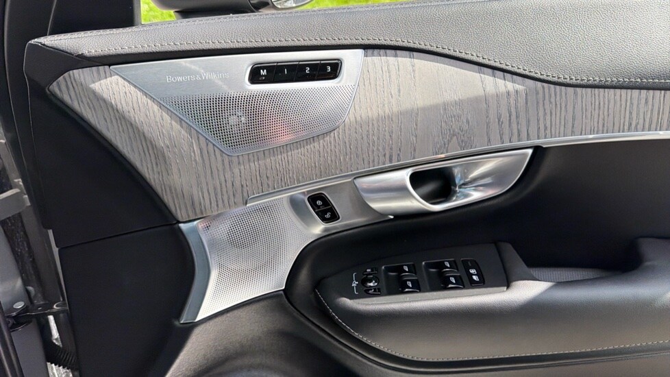 Used Volvo XC90 2023 for sale - 78223419: Photo 23