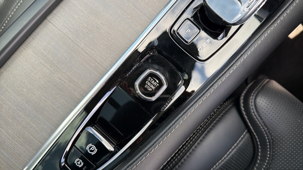 Used Volvo XC90 2023 for sale - 78223419: Photo 25