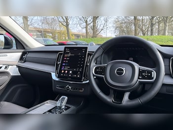 Used Volvo XC90 2026 for sale - 78284908: Photo