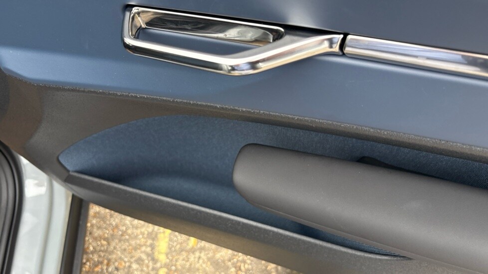 Used Volvo EX30 2025 for sale - 77809931: Photo 23