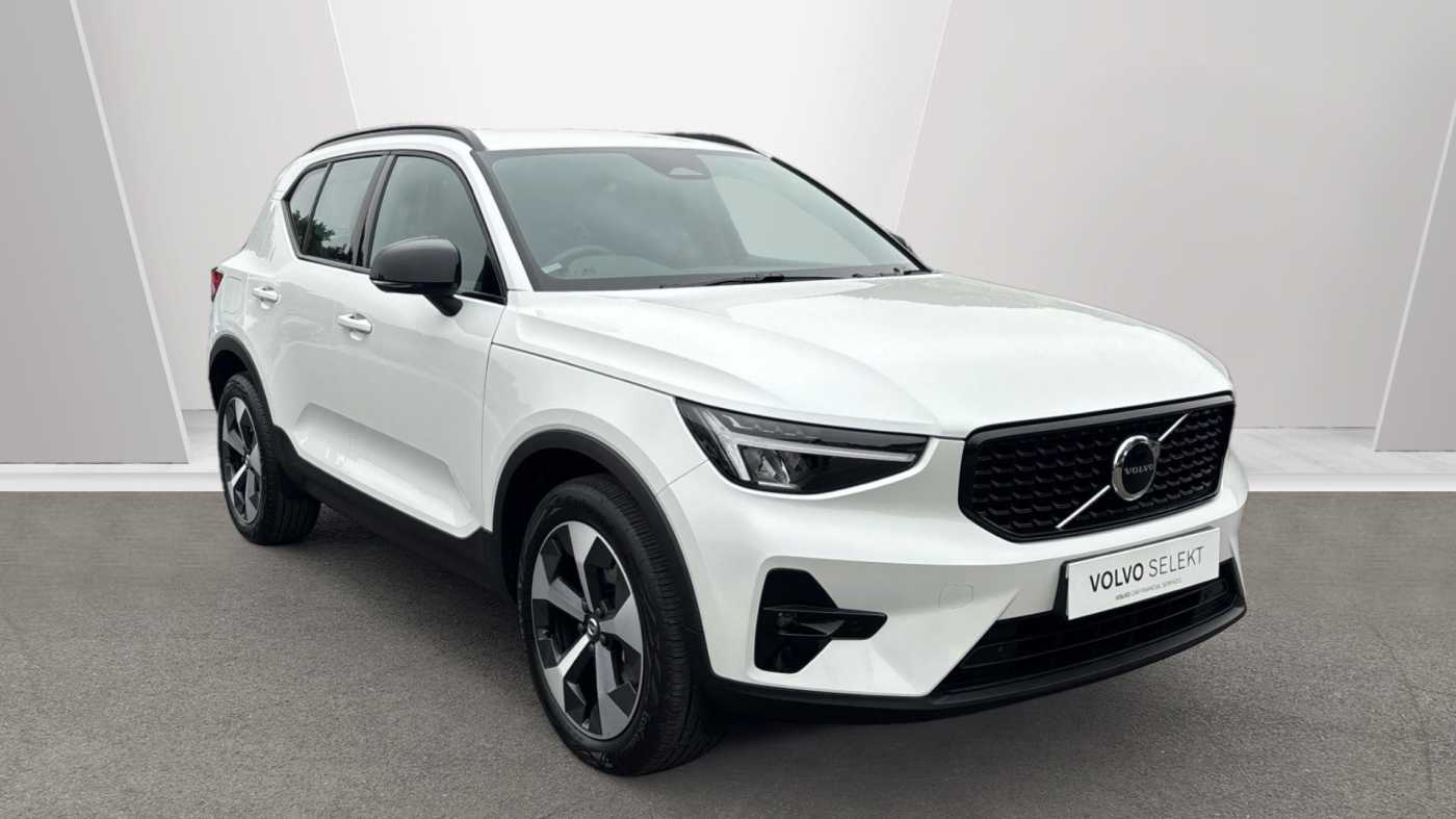 Used Volvo XC40 2024 for sale - 78202431: Photo 1