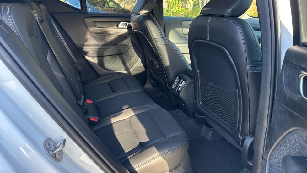 Used Volvo XC40 2025 for sale - 77095658: Photo 6