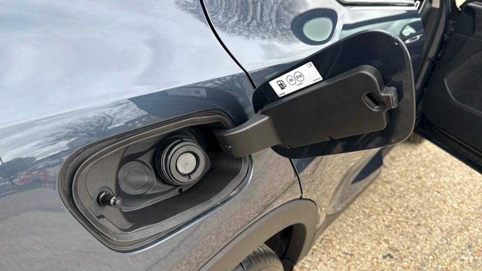 Used Volvo XC40 2026 for sale - 78005484: Photo 15