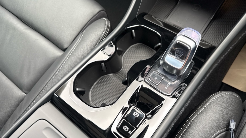 Used Volvo XC40 2026 for sale - 78005484: Photo 25