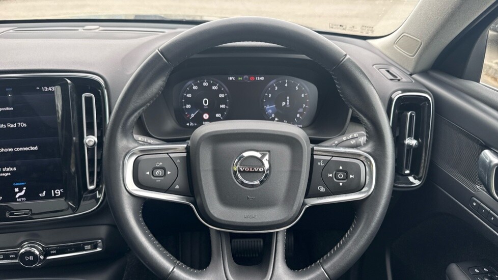 Used Volvo XC40 2020 for sale - 78209747: Photo 10