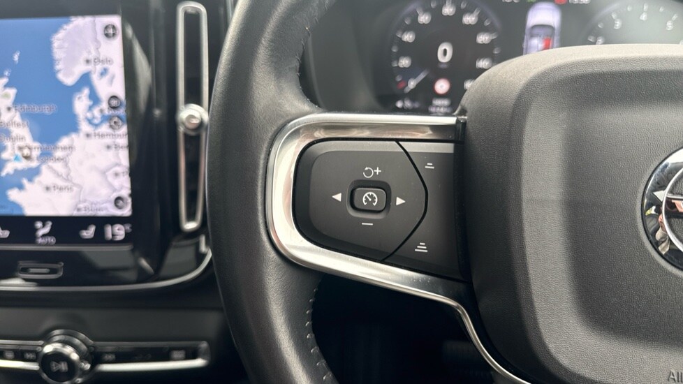 Used Volvo XC40 2020 for sale - 78209747: Photo 20