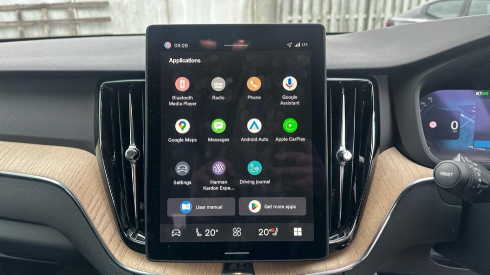 Used Volvo XC60 2025 for sale - 76678388: Photo 15