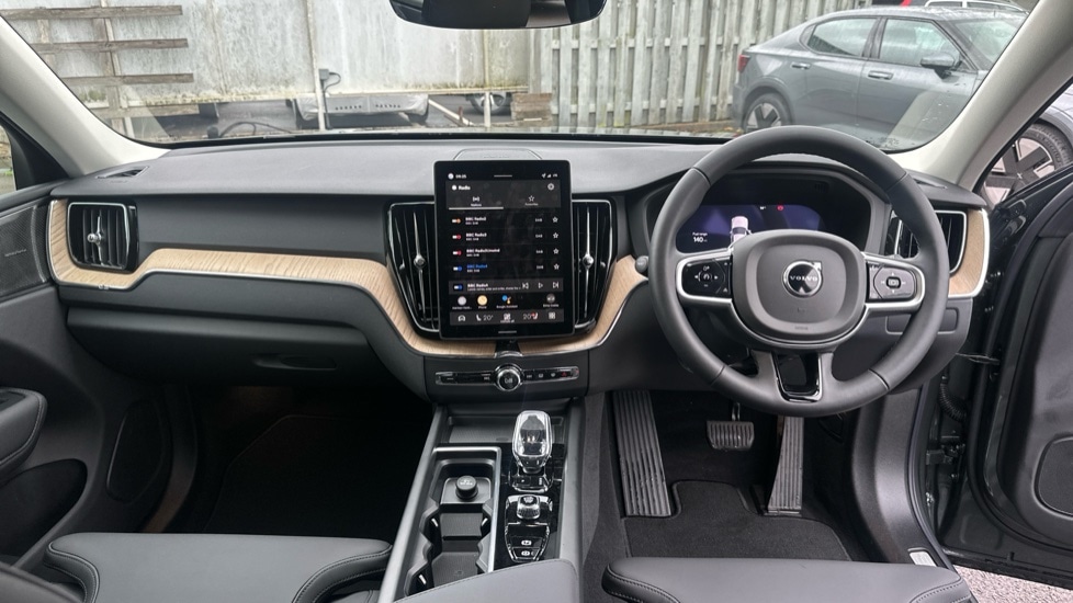 Used Volvo XC60 2025 for sale - 76678388: Photo 5