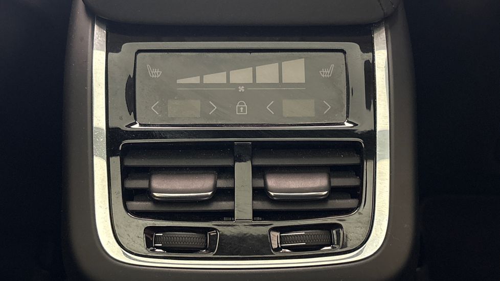 Used Volvo XC60 2025 for sale - 78053466: Photo 17