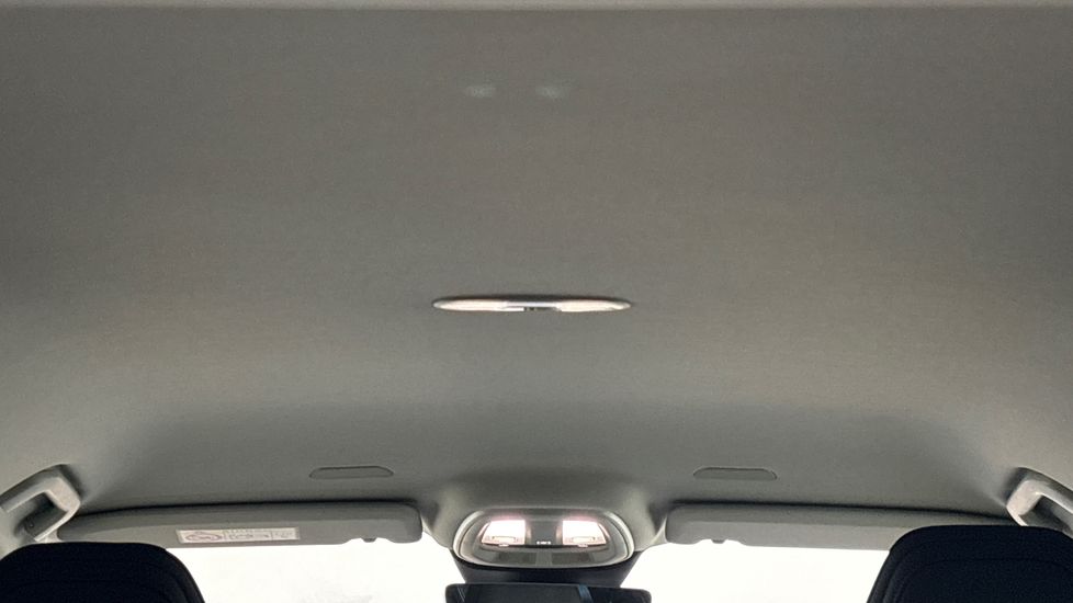 Used Volvo V60 2025 for sale - 77962220: Photo 11