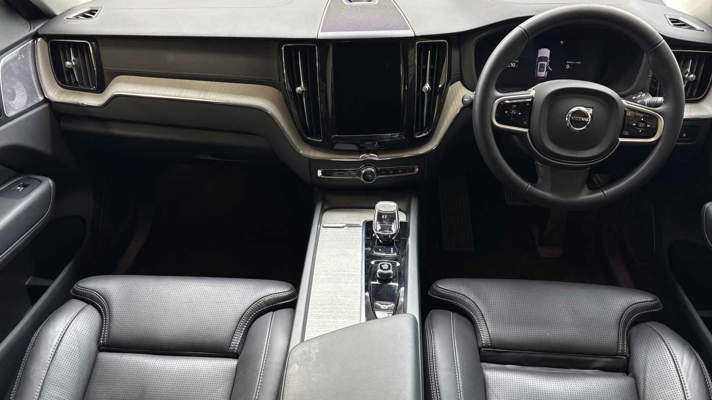 Used Volvo XC60 2025 for sale - 77552162: Photo 10