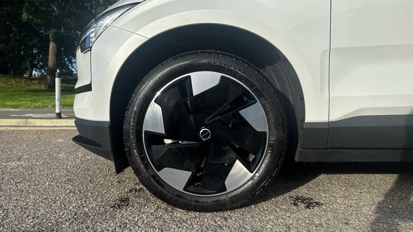 Used Volvo EX30 2025 for sale - 77251409: Photo 12