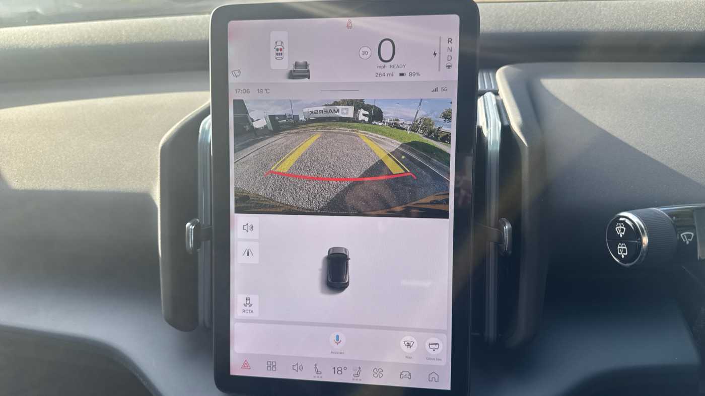 Used Volvo EX30 2025 for sale - 77251409: Photo 18