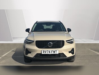 Used Volvo XC40 2025 for sale - 78411494: Photo