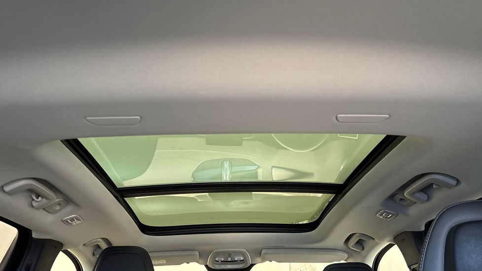 Used Volvo XC90 2025 for sale - 78053469: Photo 11