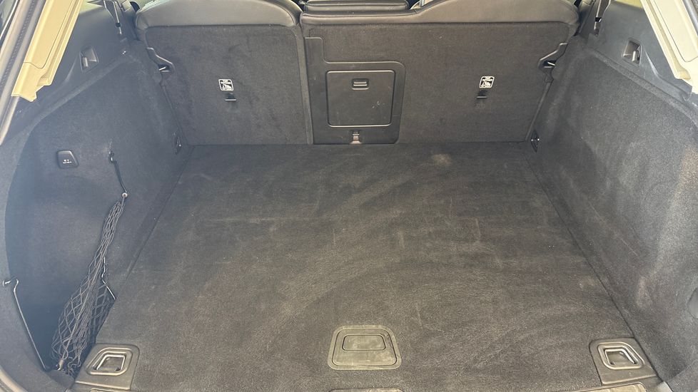 Used Volvo XC60 2025 for sale - 78139306: Photo 5