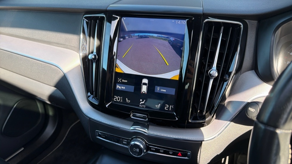 Used Volvo XC60 2019 for sale - 78018549: Photo 17