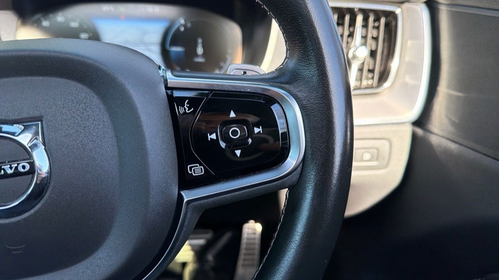 Used Volvo XC60 2019 for sale - 78018549: Photo 20