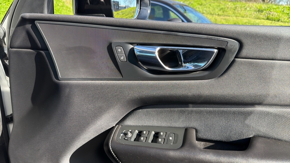 Used Volvo XC60 2019 for sale - 78018549: Photo 22