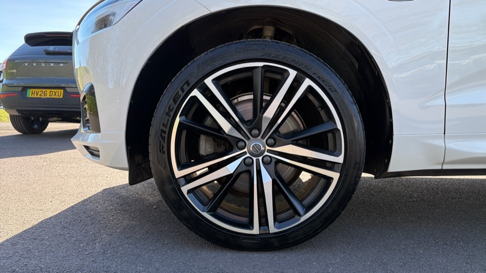 Used Volvo XC60 2019 for sale - 78018549: Photo 9