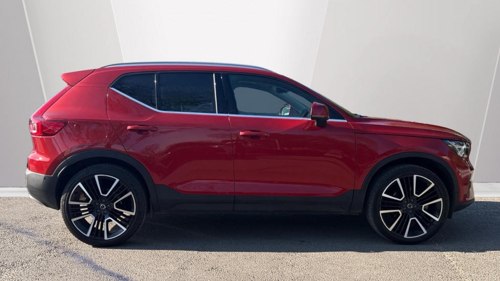 Used Volvo XC40 2025 for sale - 78005268: Photo 3