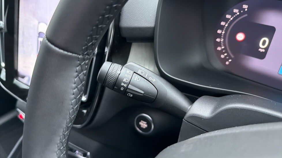 Used Volvo XC40 2026 for sale - 78005480: Photo 17