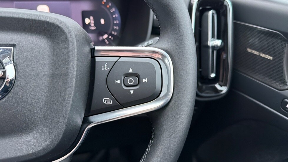 Used Volvo XC40 2026 for sale - 78005480: Photo 19