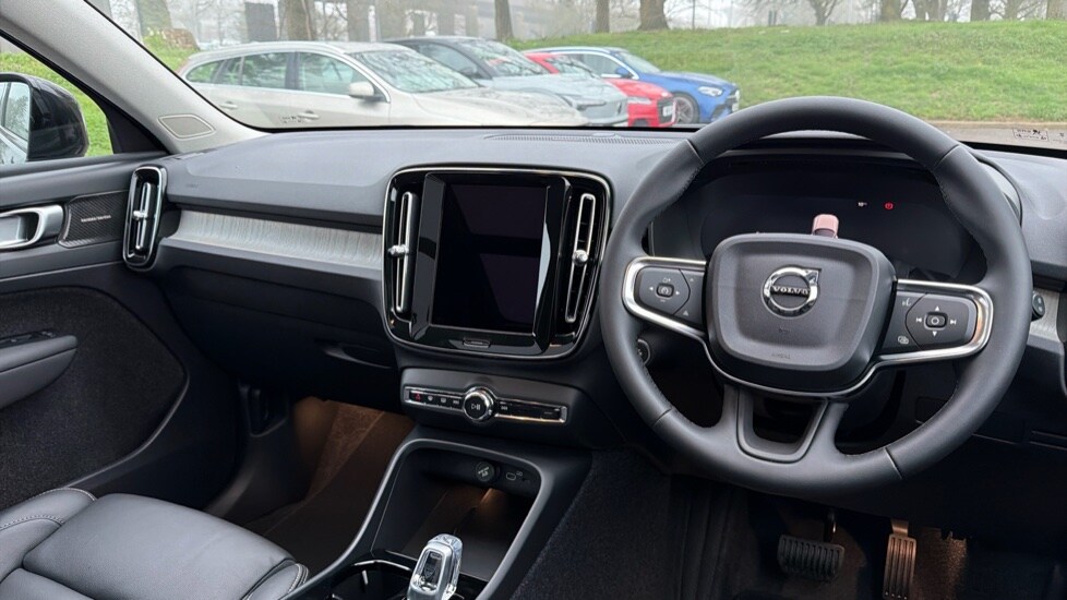 Used Volvo XC40 2026 for sale - 78005480: Photo 4