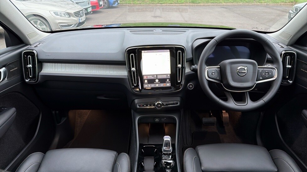 Used Volvo XC40 2026 for sale - 78005480: Photo 5
