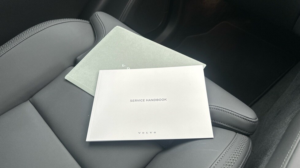 Used Volvo XC90 2025 for sale - 76678604: Photo 14