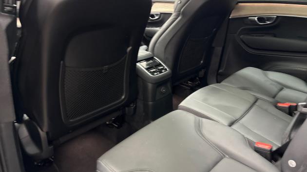 Used Volvo XC90 2025 for sale - 77622657: Photo 8