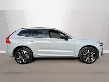 Used Volvo XC60 2025 for sale - 78403206: Photo