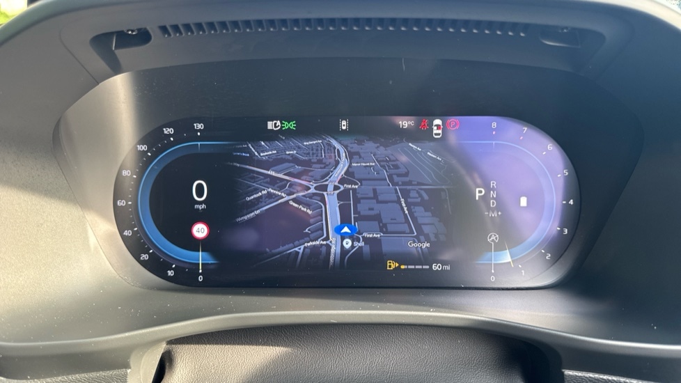 Used Volvo XC40 2023 for sale - 76782454: Photo 11