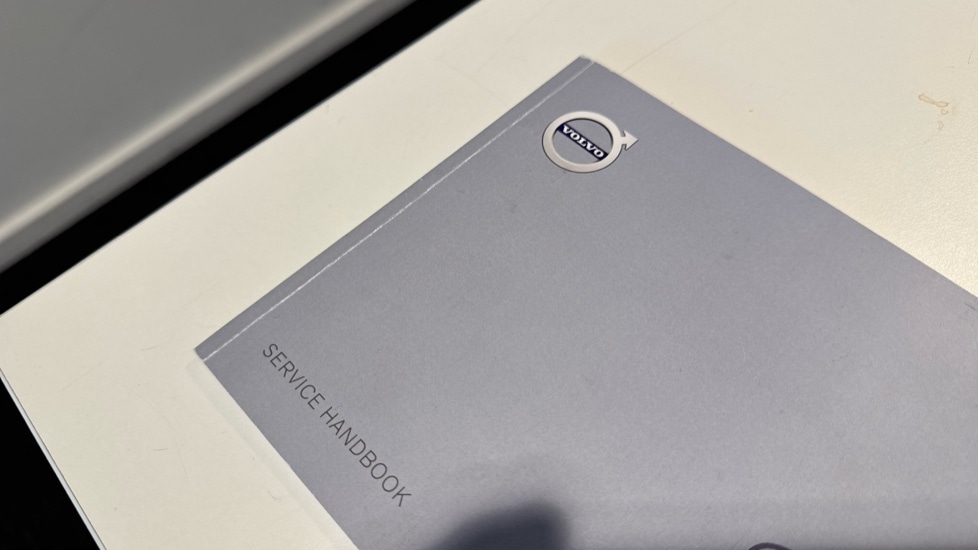 Used Volvo XC40 2023 for sale - 76782454: Photo 14