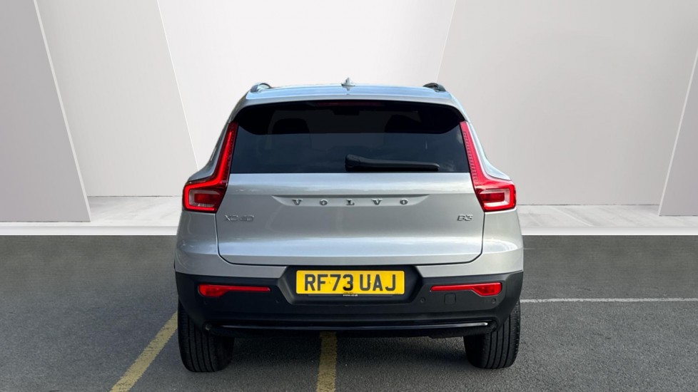 Used Volvo XC40 2023 for sale - 76782454: Photo 7