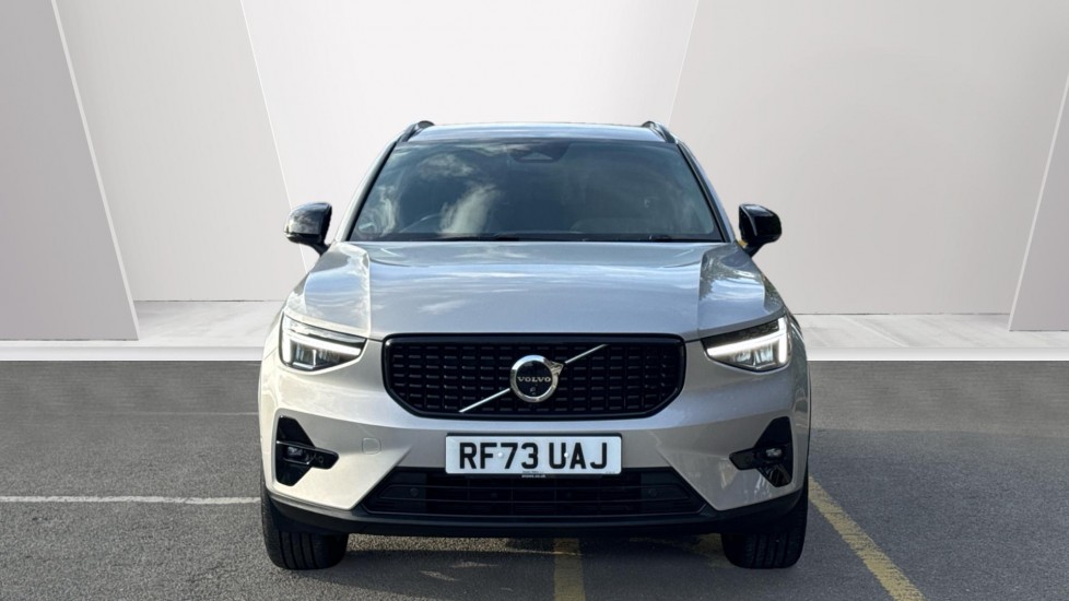 Used Volvo XC40 2023 for sale - 76782454: Photo 8