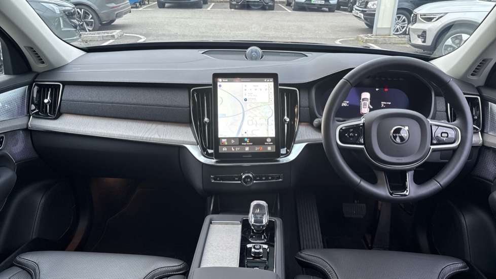 Used Volvo XC90 2025 for sale - 76679854: Photo 5