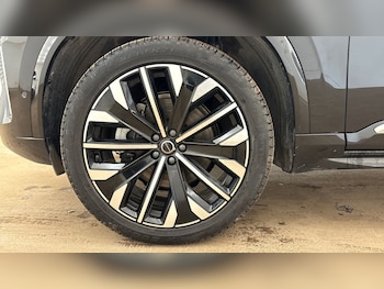 Used Volvo XC90 2025 for sale - 78209729: Photo