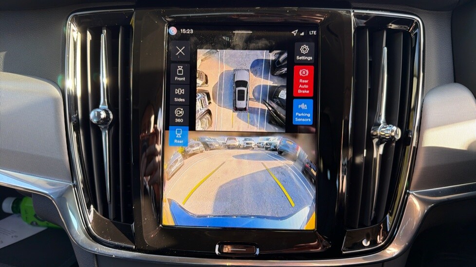 Used Volvo V90 2025 for sale - 78220901: Photo 16